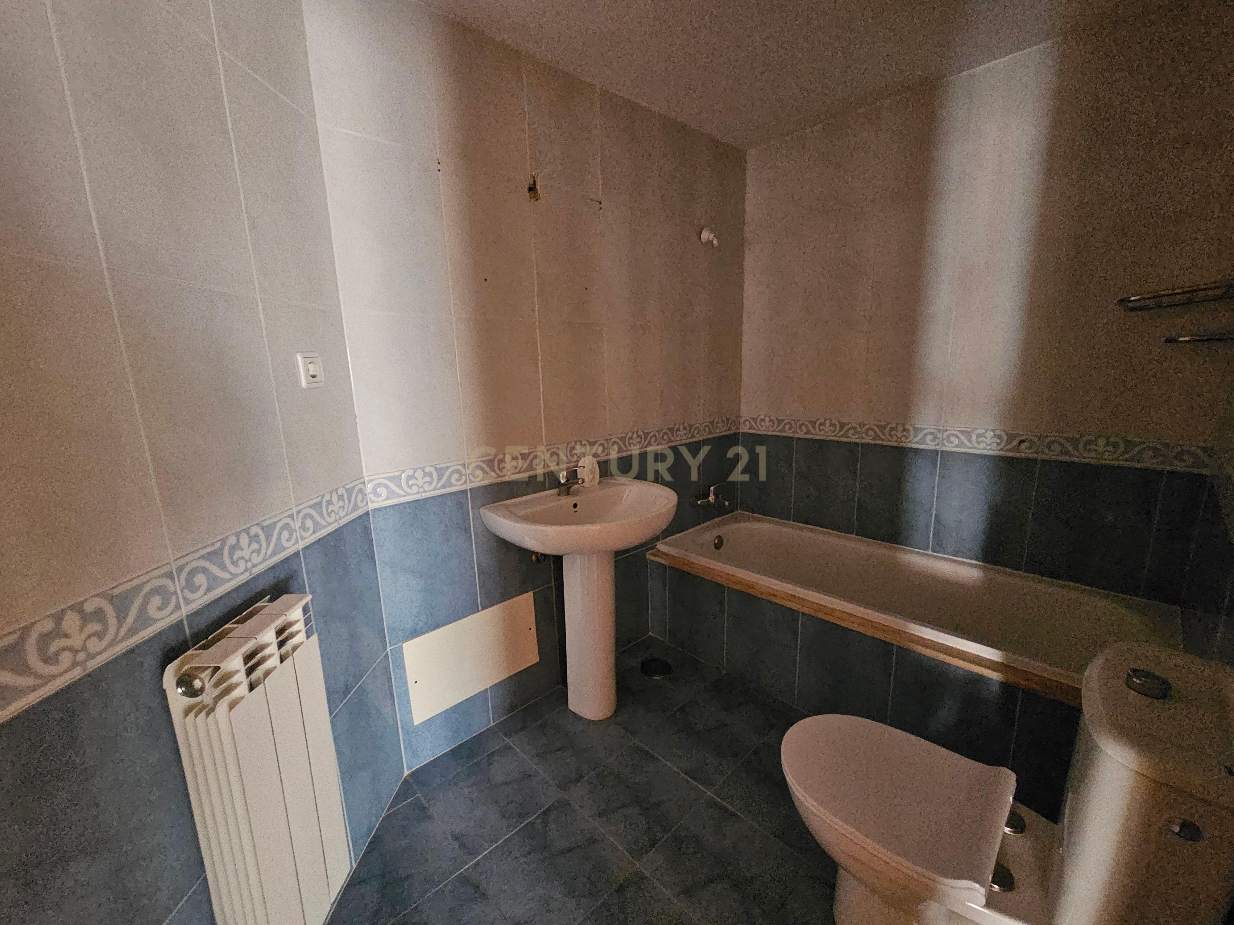 Apartamento T3 Urbanização Quinta Fonte da Prata - Image 12