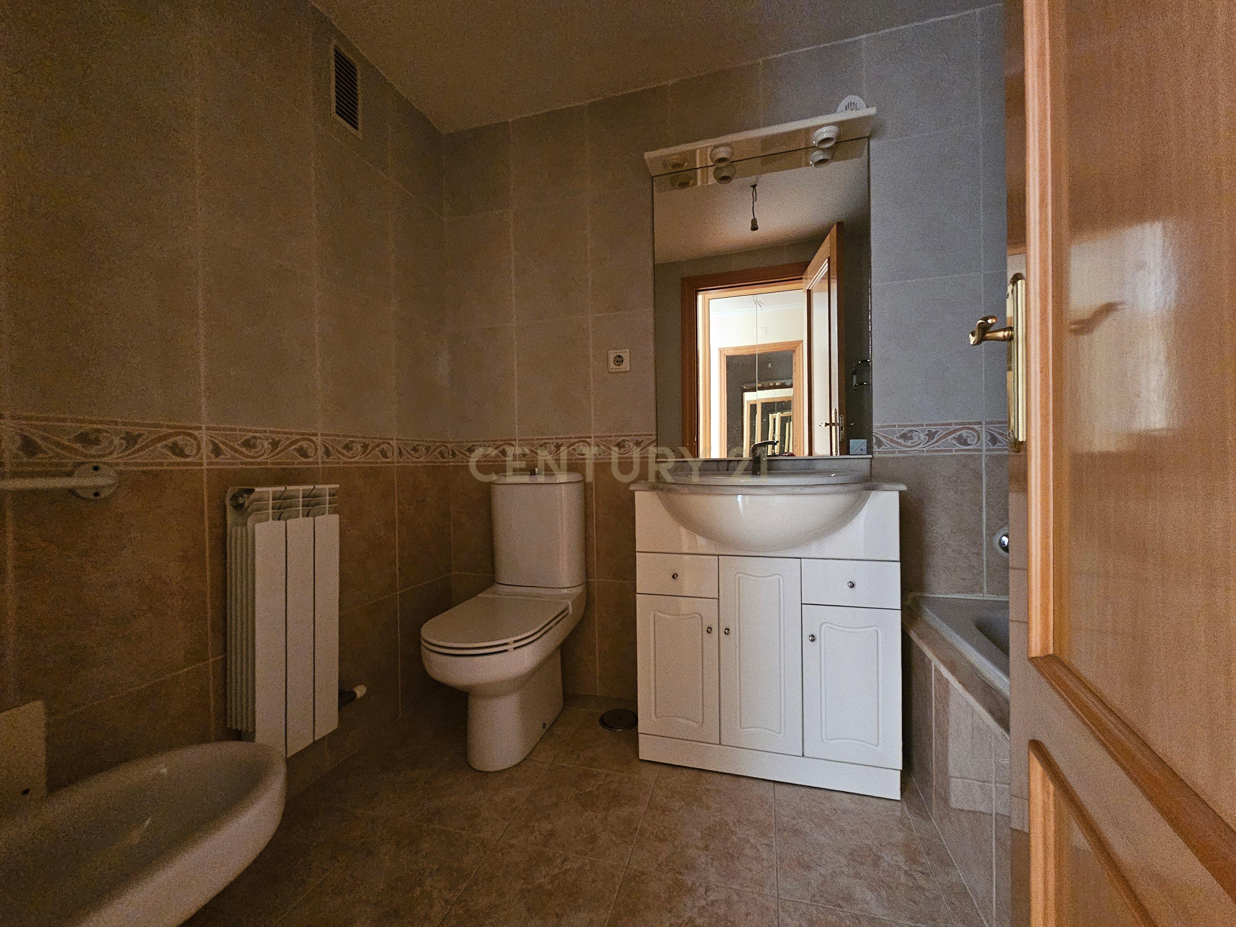 Apartamento T3 Urbanização Quinta Fonte da Prata - Image 13