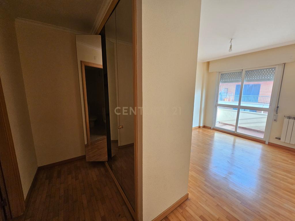 Apartamento T3 Urbanização Quinta Fonte da Prata - Image 15