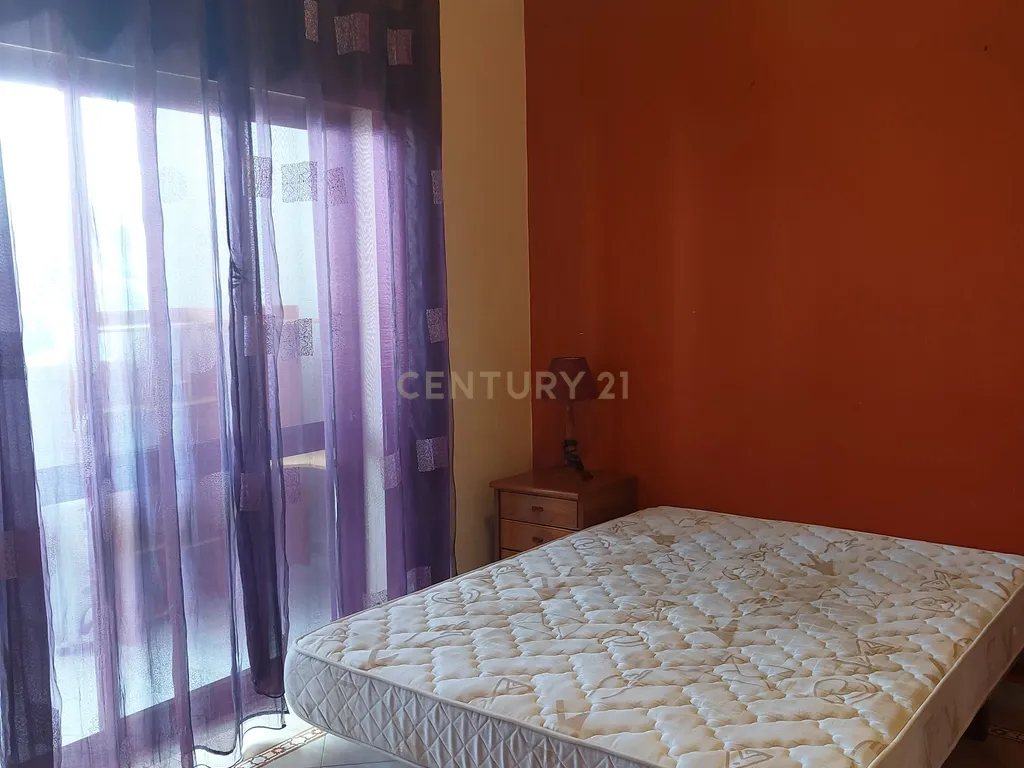 Excelente apartamento T2 no Edifício "Carmix" - Image 11