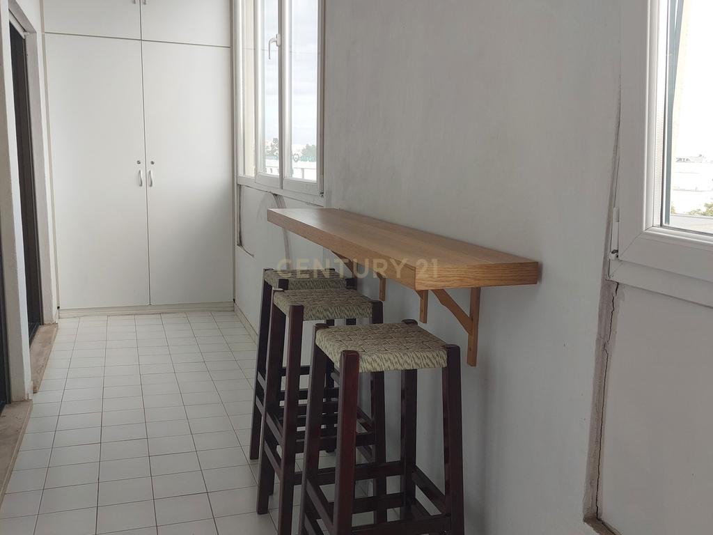 Excelente apartamento T2  no Edifício "Carmix" - Image 16