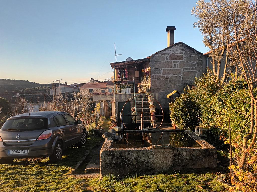 Moradia três quartos - Image 18