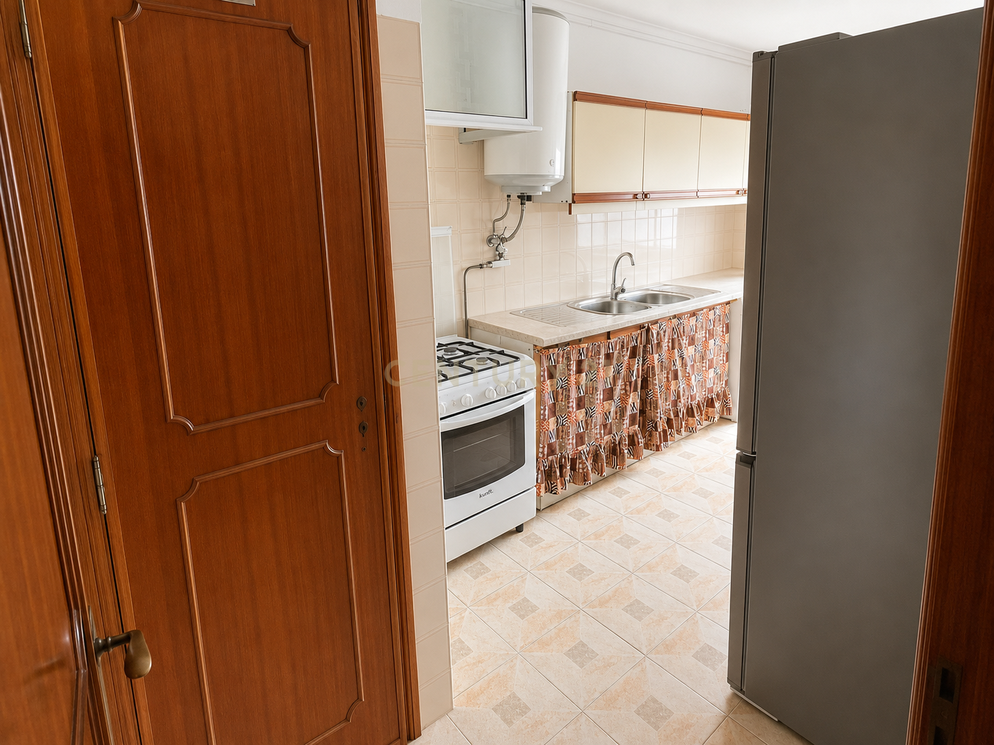 Fotografia 3 de Apartamento T2 | Mercês-Rio de Mouro | Sintra