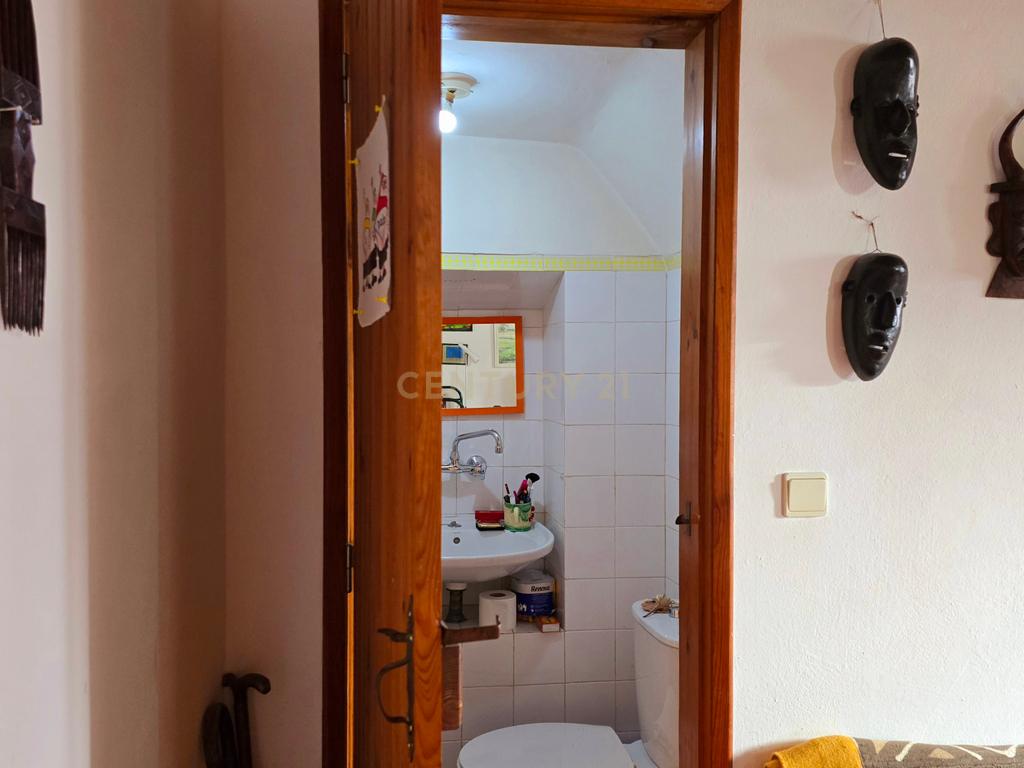 Moradia T2 + 1 com Quintal e Terraço no Centro de Alvito – Beja  Alentejo - Image 10