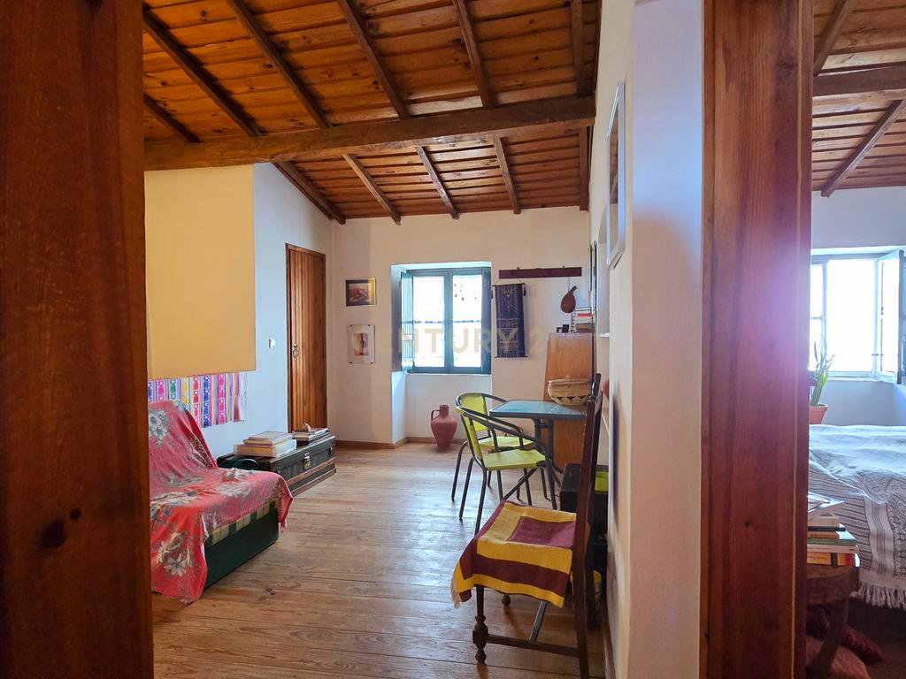 Moradia T2 + 1 com Quintal e Terraço no Centro de Alvito – Beja  Alentejo - Image 47