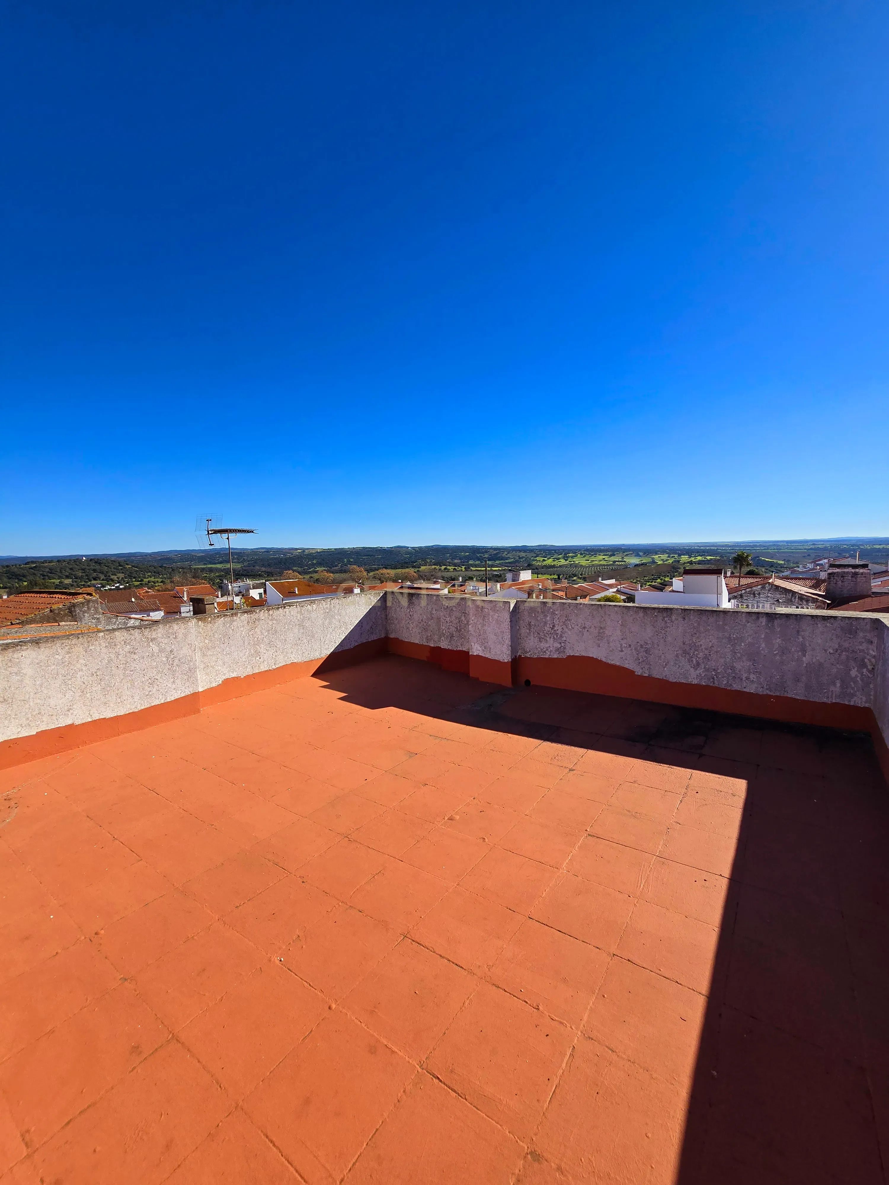 Moradia T2 + 1 com Quintal e Terraço no Centro de Alvito – Beja Alentejo - Image 63