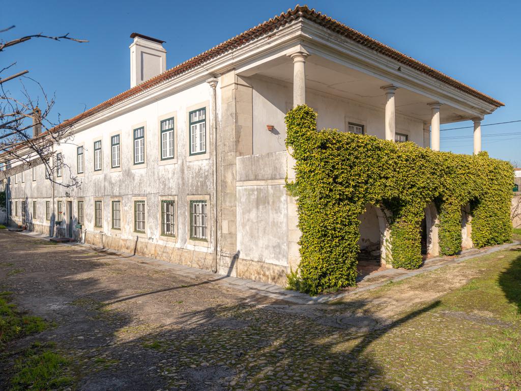 Quinta do Eirado – Património, Exclusividade e Potencial em Coimbra - Image 2