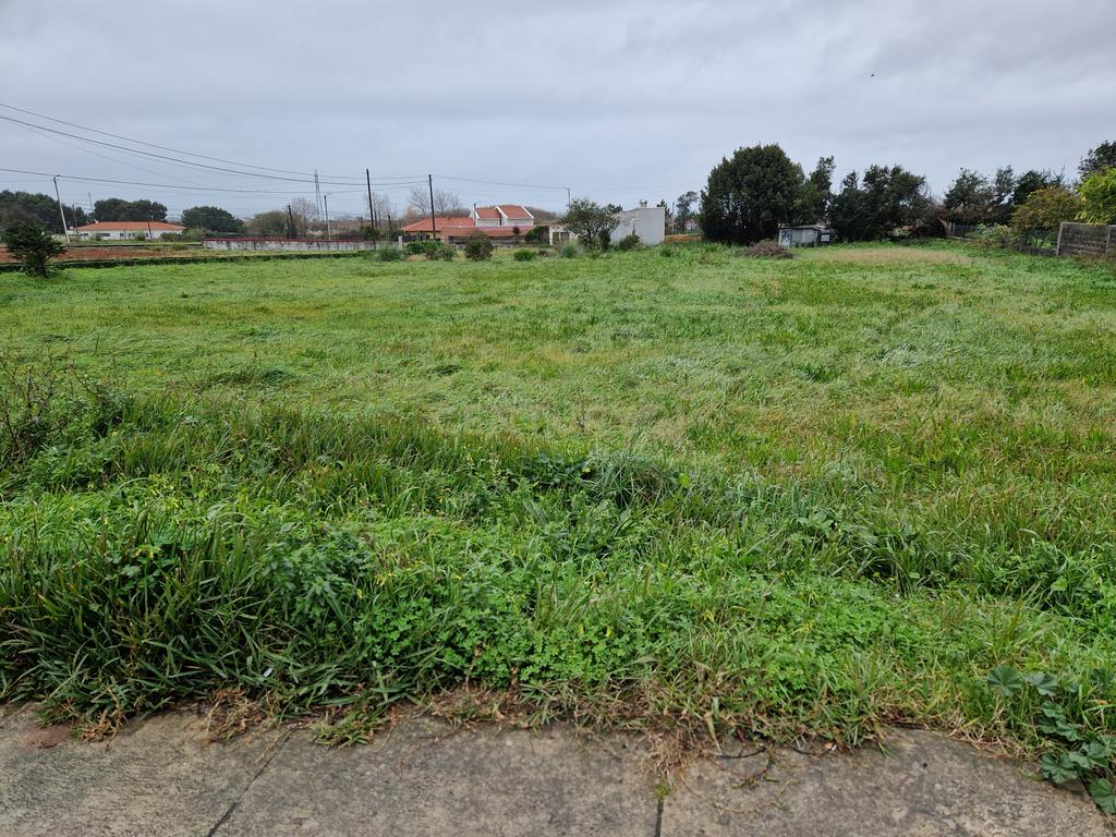 ótimo terreno para construção perto da praia - Image 1