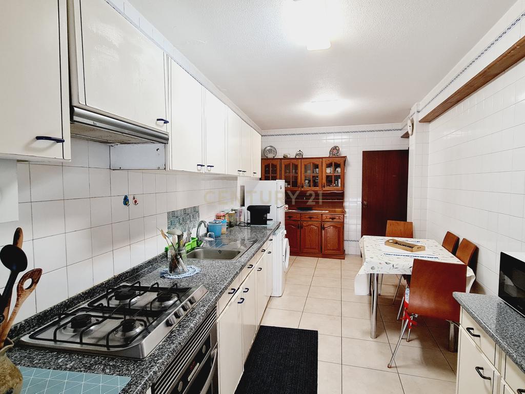 Apartamento T2 no Centro da Figueira da Foz - Image 33
