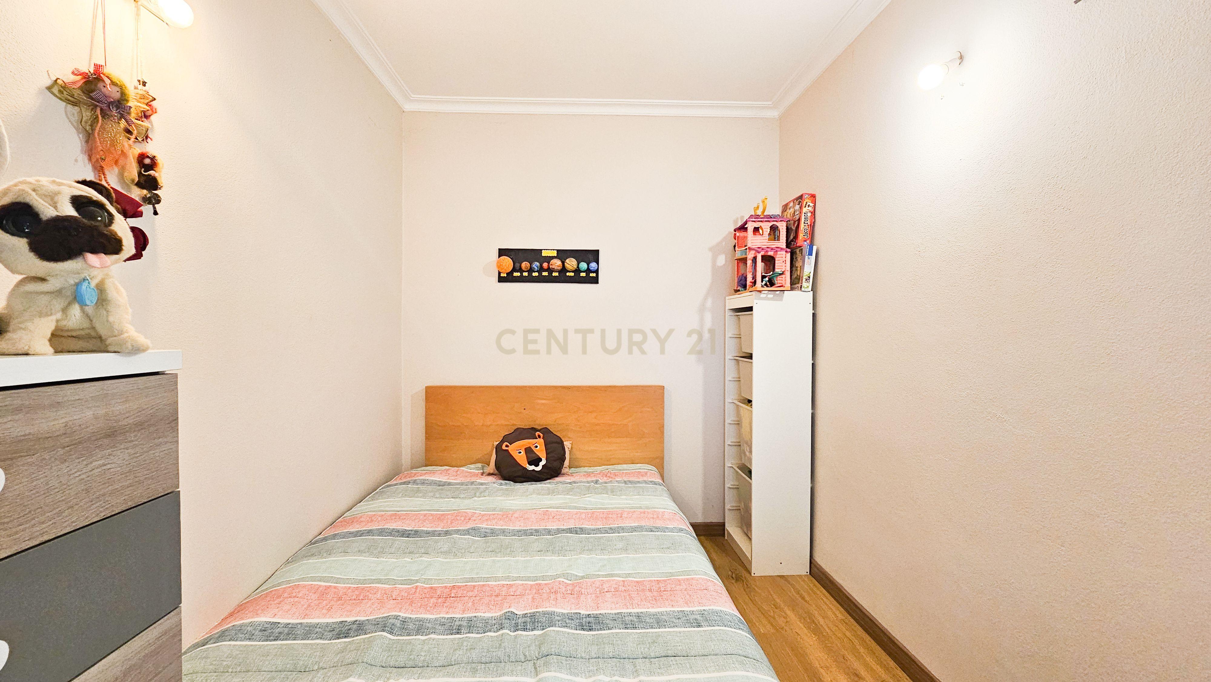 Moradia T3 | Renovada | Geminada| Vale Figueira – S.B.Messines | Terreno - Image 18