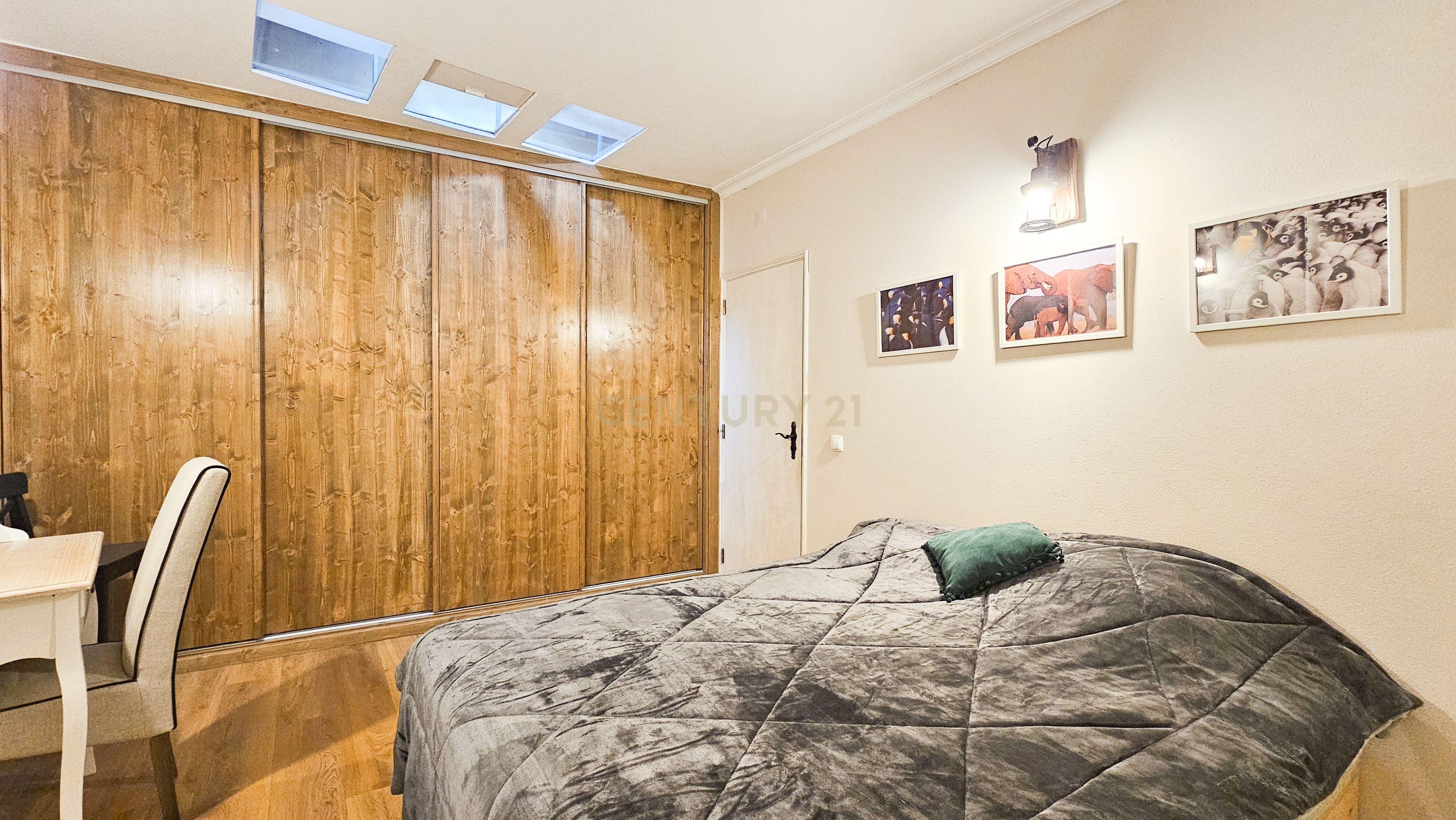 Moradia T3 | Renovada | Geminada| Vale Figueira – S.B.Messines | Terreno - Image 12
