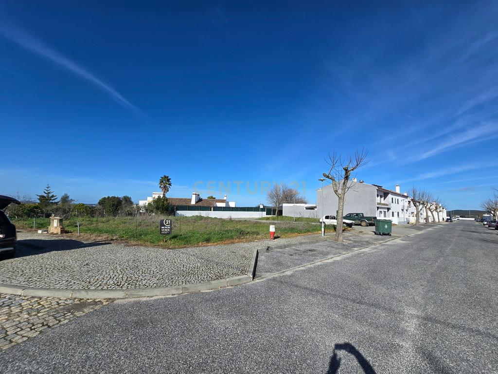 IGREJINHA - Lote de Terreno urbano com 182 m2 a 15 minutos de Évora - Image 8