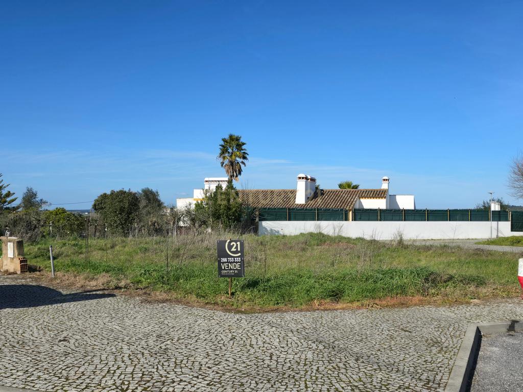 IGREJINHA - Lote de Terreno urbano com 182 m2 a 15 minutos de Évora - Image 3