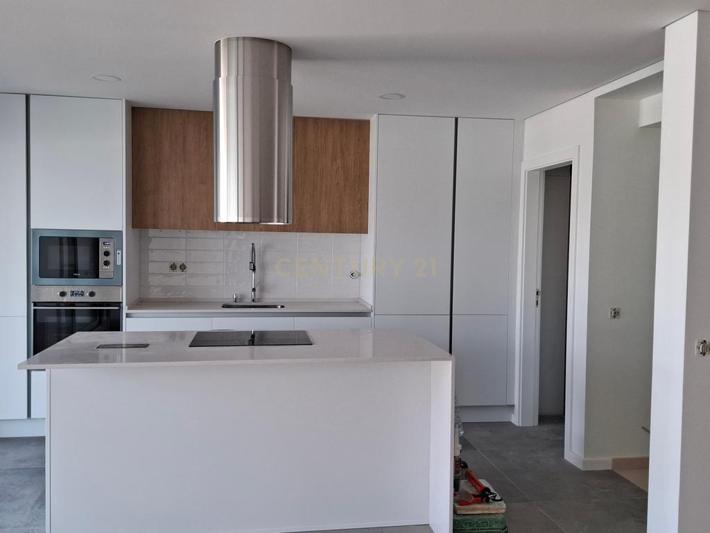 Moradia T3 Quinta da Amizade Setúbal - Image 2