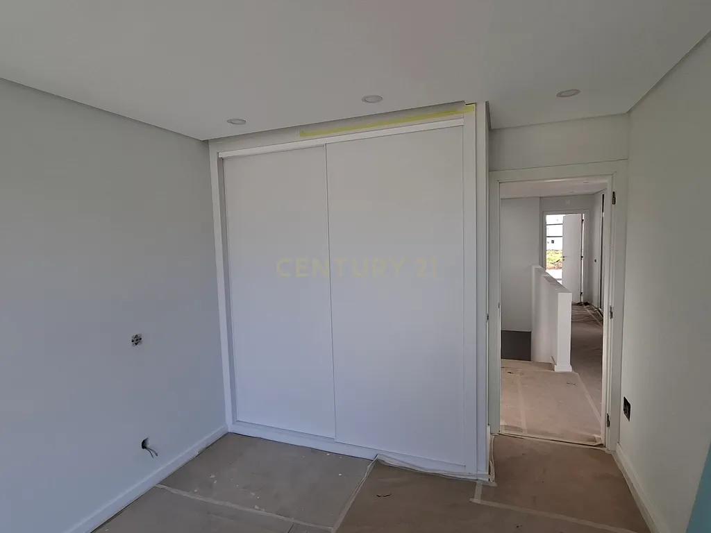 Moradia T3 Quinta da Amizade Setúbal - Image 10