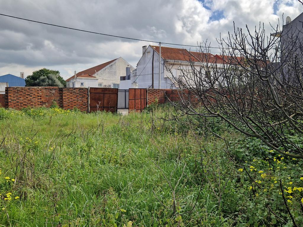 Montijo- Terreno urbano com 140 m2 - Image 3