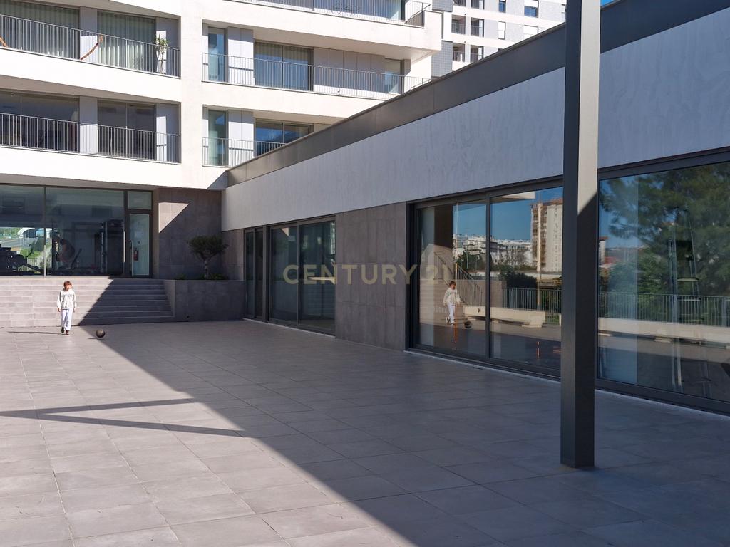 Loja, Lumiar, Lisboa - Image 5