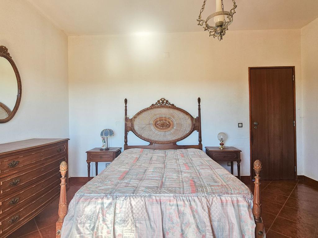 Moradia T3 | Geminada | Pomar 9480m2 | Joinal – S.B.Messines | Armazém | Casa de Apoio T2 - Image 12