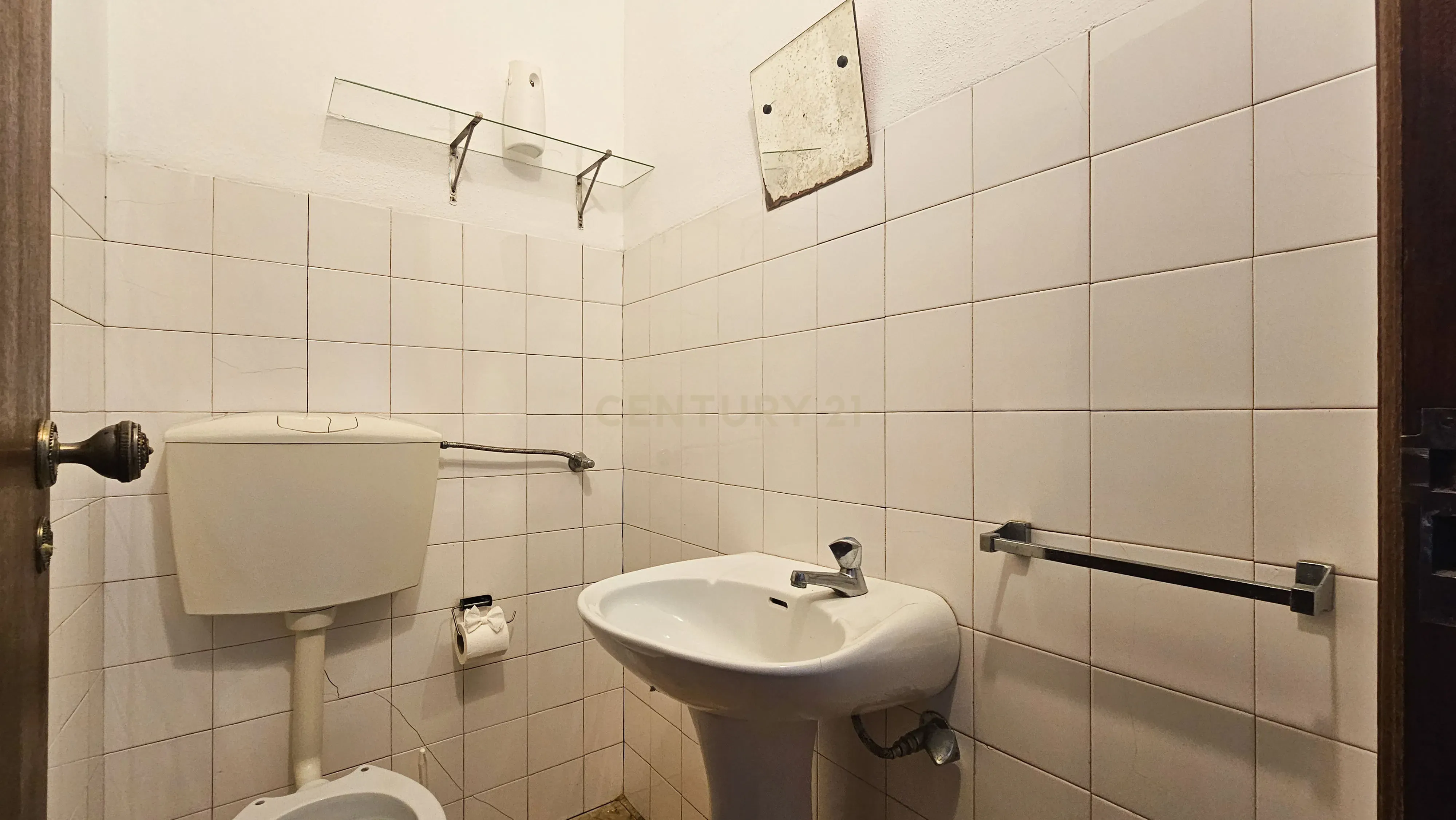 Moradia T3 | Geminada | Pomar 9480m2 | Joinal – S.B.Messines | Armazém | Casa de Apoio T2 - Image 24
