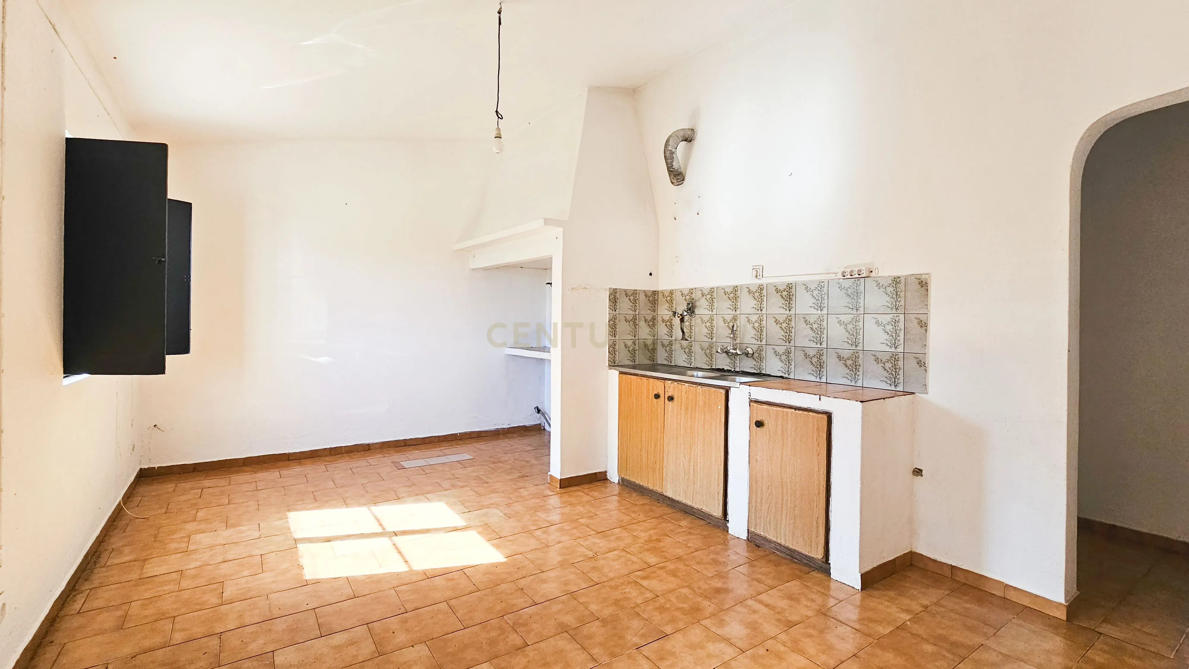 Moradia T3 | Geminada | Pomar 9480m2 | Joinal – S.B.Messines | Armazém | Casa de Apoio T2 - Image 52