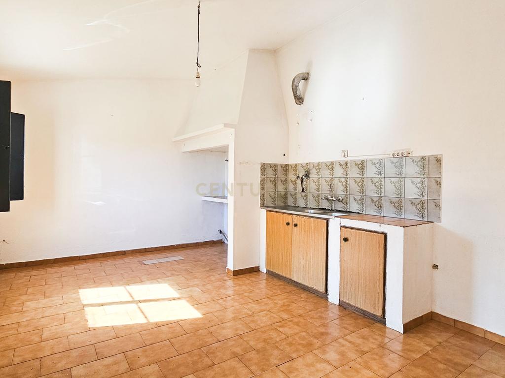 Moradia T3 | Geminada | Pomar 9480m2 | Joinal – S.B.Messines | Armazém | Casa de Apoio T2 - Image 52