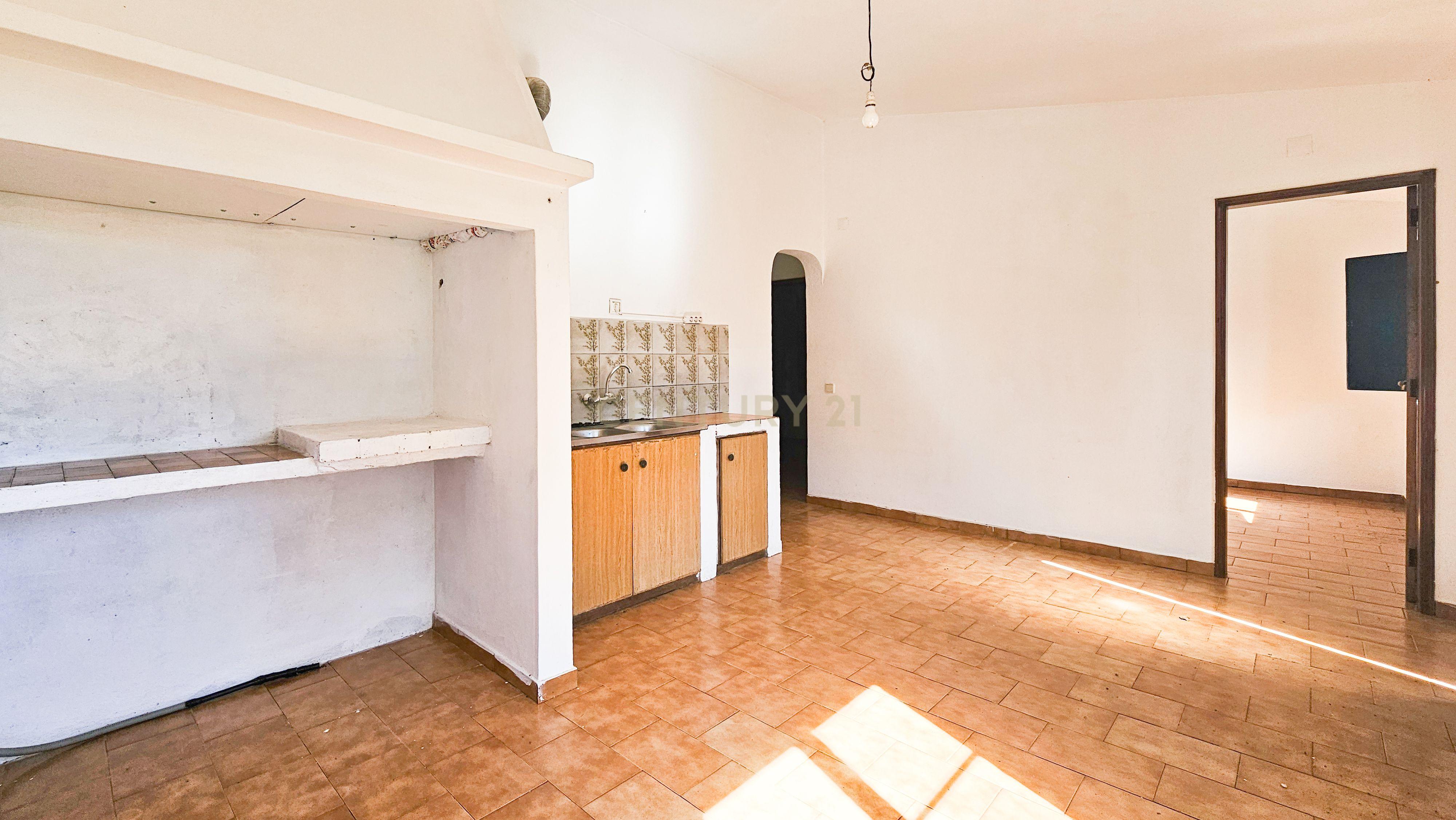 Moradia T3 | Geminada | Pomar 9480m2 | Joinal – S.B.Messines | Armazém | Casa de Apoio T2 - Image 31