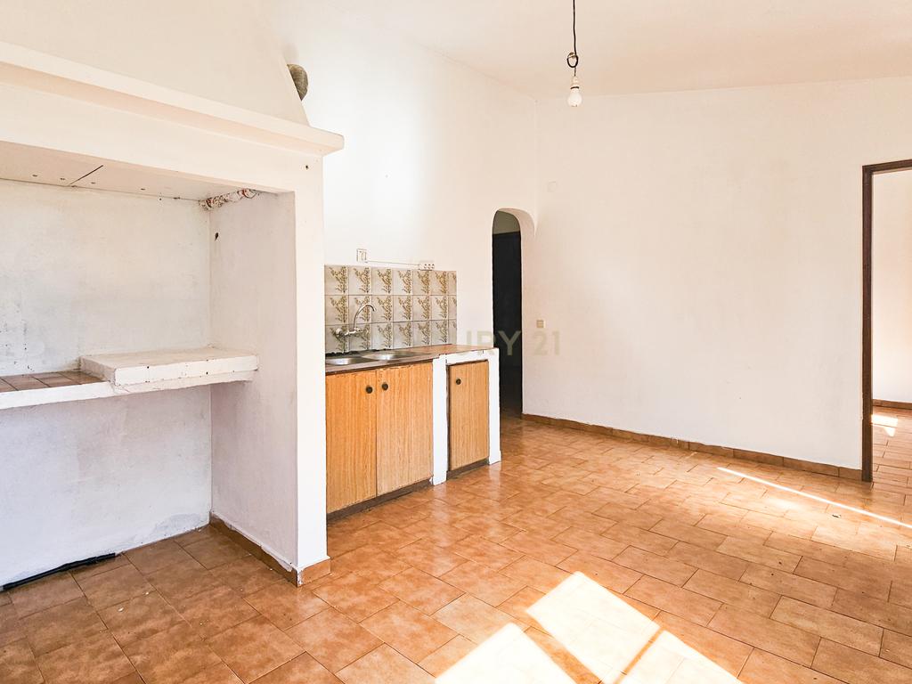 Moradia T3 | Geminada | Pomar 9480m2 | Joinal – S.B.Messines | Armazém | Casa de Apoio T2 - Image 31
