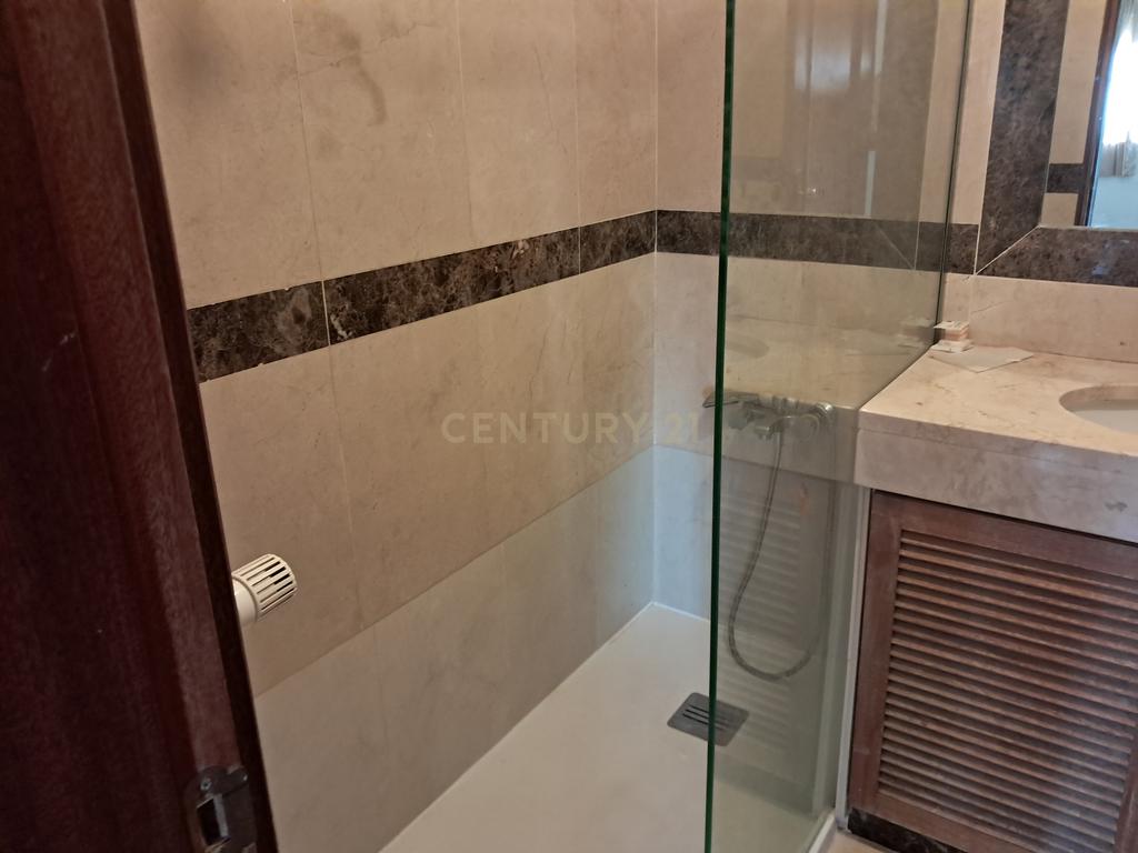 Apartamento espaçoso T3+2 em Carcavelos - Quinta de São Gonçalo com Vista Mar - Image 14