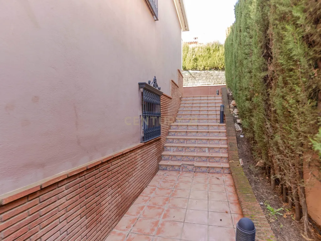 Casa Luxuosa em Albolote, Granada com Vista para as Montanhas - Image 58