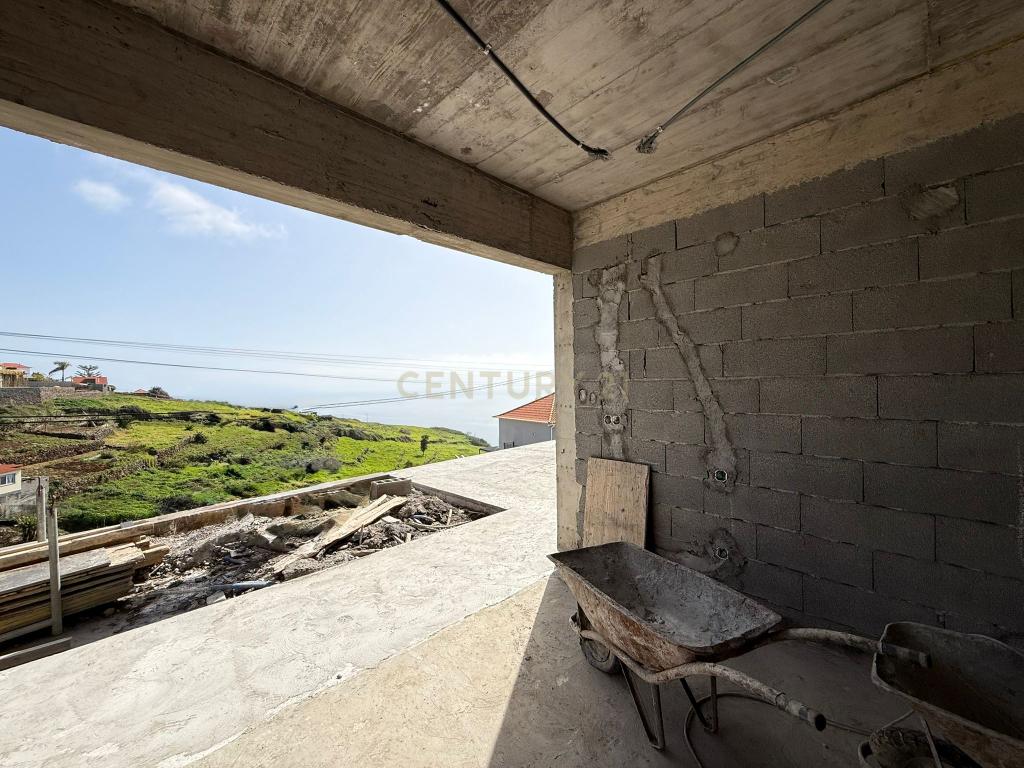 Moradia T3 No Estreito da Calheta - Image 7