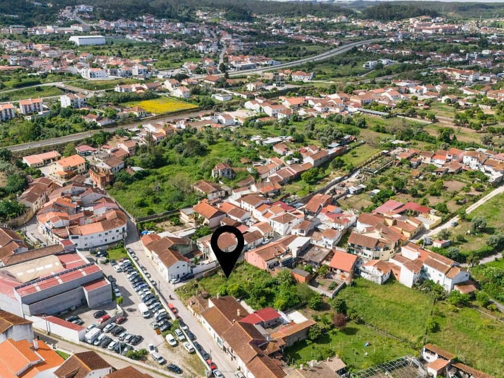 Moradia e terreno para construção – S. Martinho do Bispo – Coimbra - Image 14