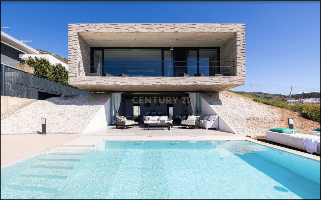 Luxuosa Moradia com Piscina e Jardim em Málaga, Andalucía - Image 38
