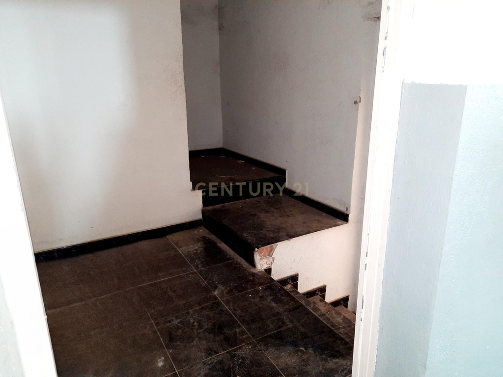 Logística ou Industrial - Image 10