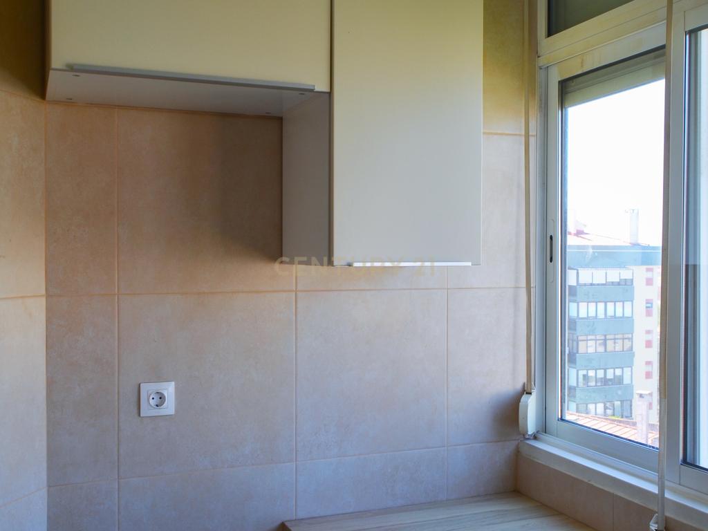✨ Apartamento T3* com Vista Mar e Rio em Oeiras ✨ - Image 31