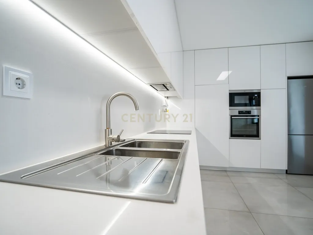 Apartamento T4 Parque das Nações | Expo Norte - Image 16