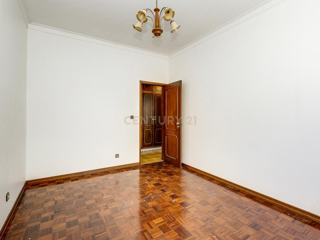 Moradia T3 no Porto Alto, Samora Correia, Benavente! - Image 13