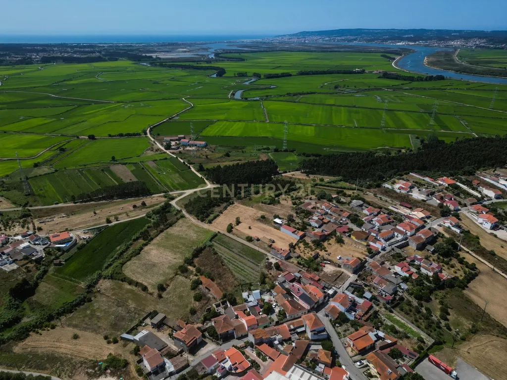 Moradia T3 com Terraço e Jardim no Alqueidão - Figueira da Foz - Image 60