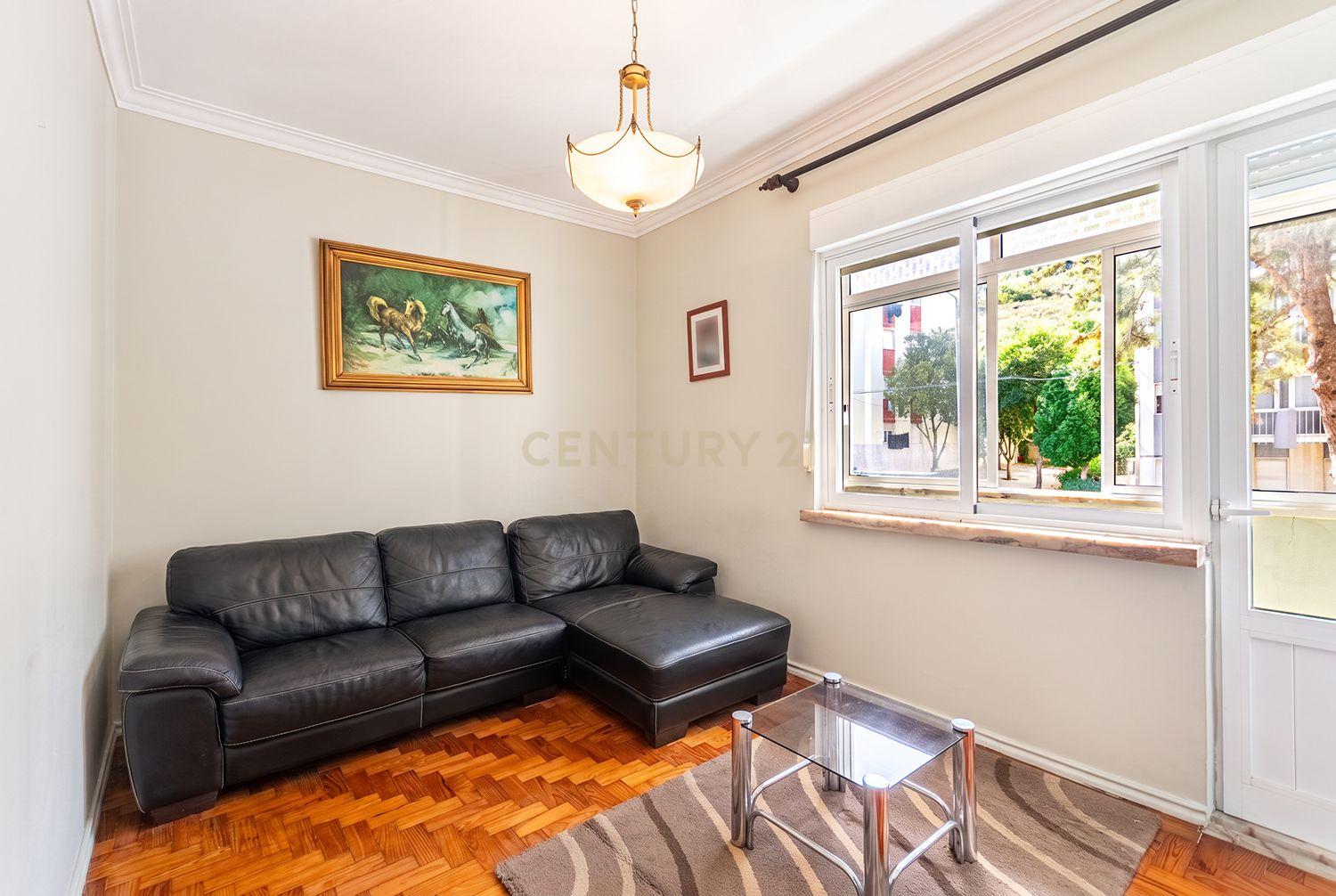 Fotografia 5 de Apartamento T3 | 2 Casas de Banho | 1.º Andar | Agualva-Cacém