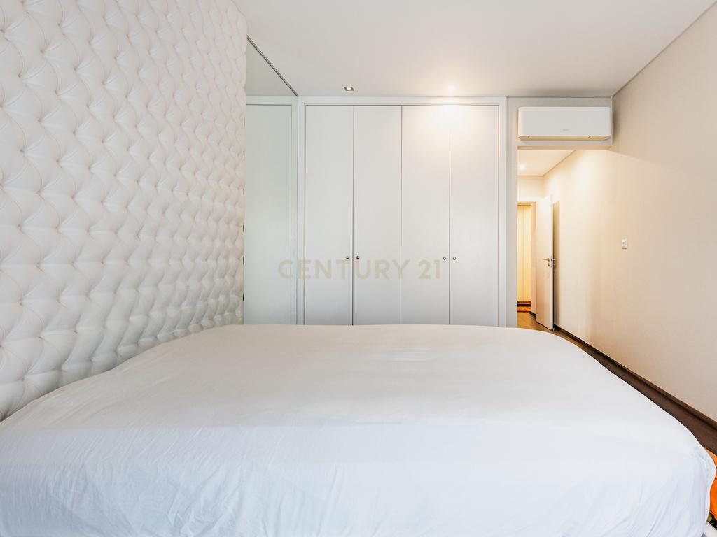 Apartamento T5 de luxo na Urbanização Jardins do Cristo Rei. - Image 30