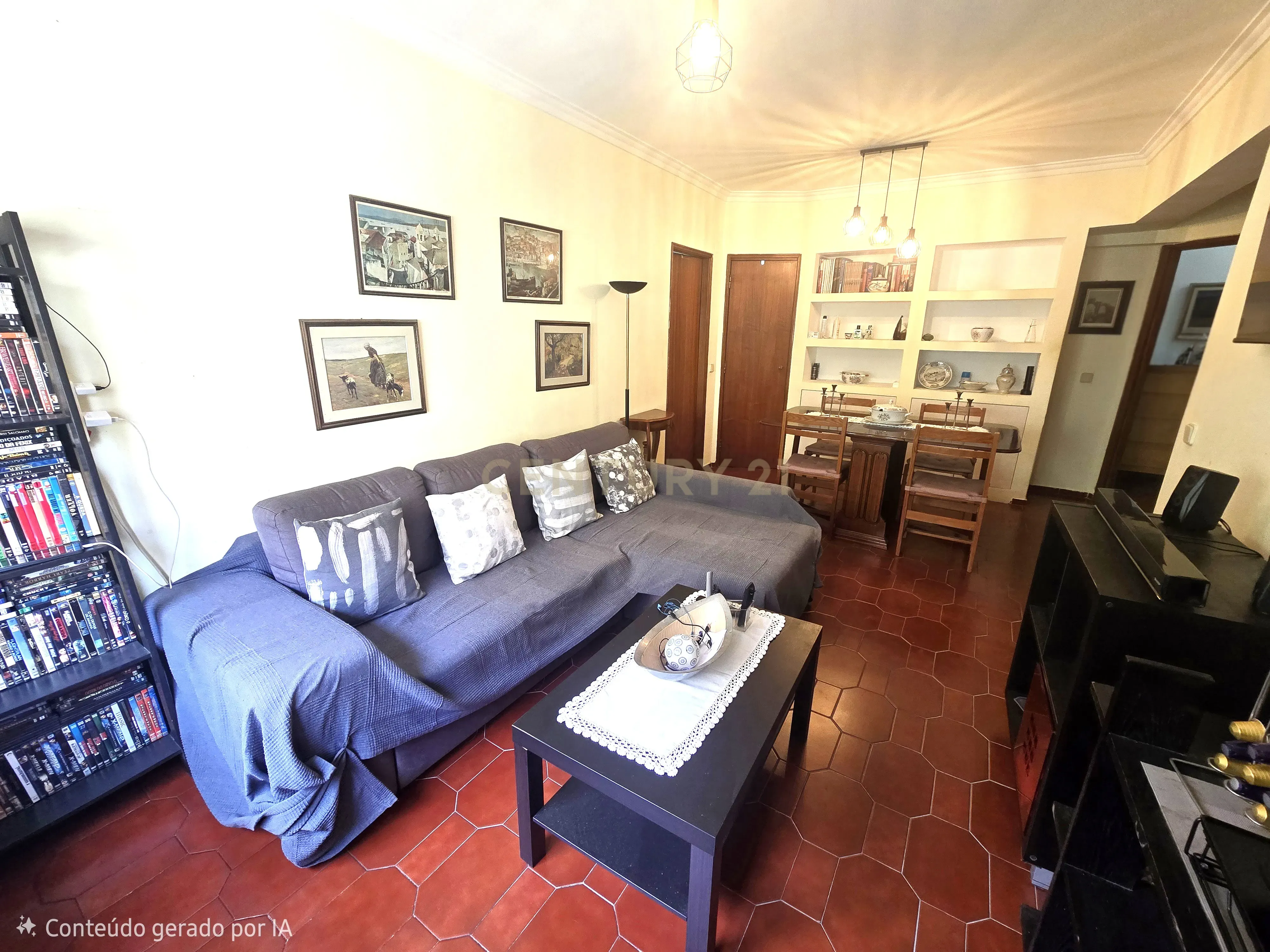 Fotografia 5 de Apartamento T1 na Ramalha em Almada com Varandas e Elevador