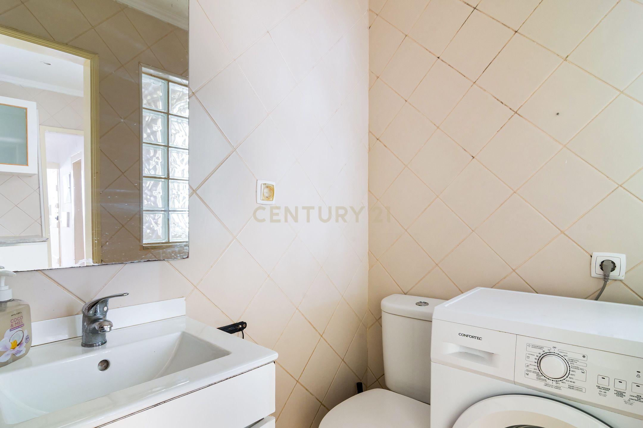 Apartamento T2 à venda em Santa Maria Maior, Lisboa — foto 21