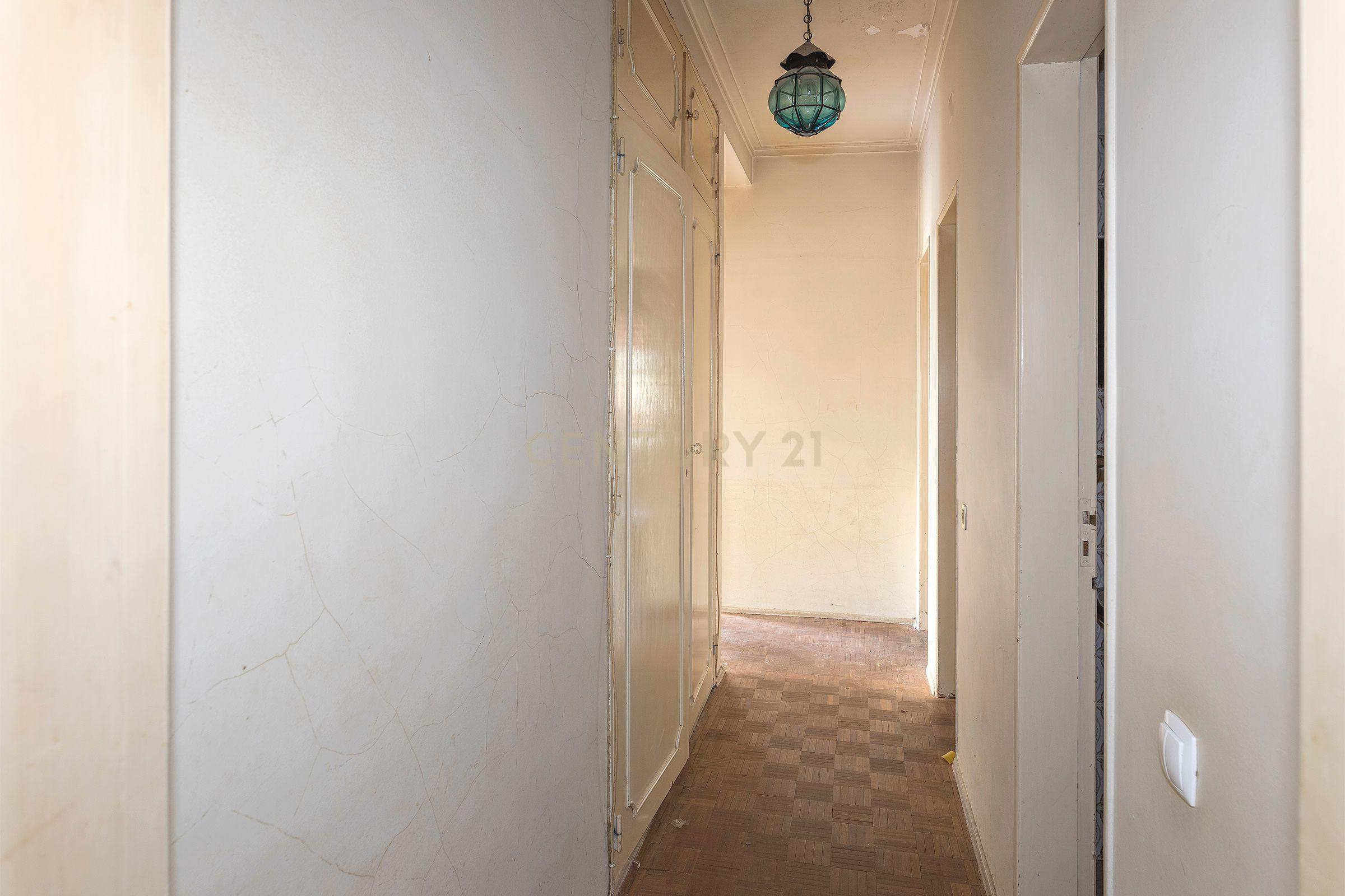 Apartamento T6 | Último Andar | 226m² | Quinta das Palmeiras, Oeiras - Image 30