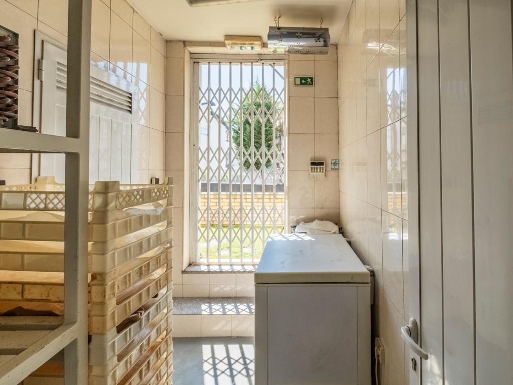 Trespasse de Padaria com Fabrico Próprio em Ermesinde - Image 22