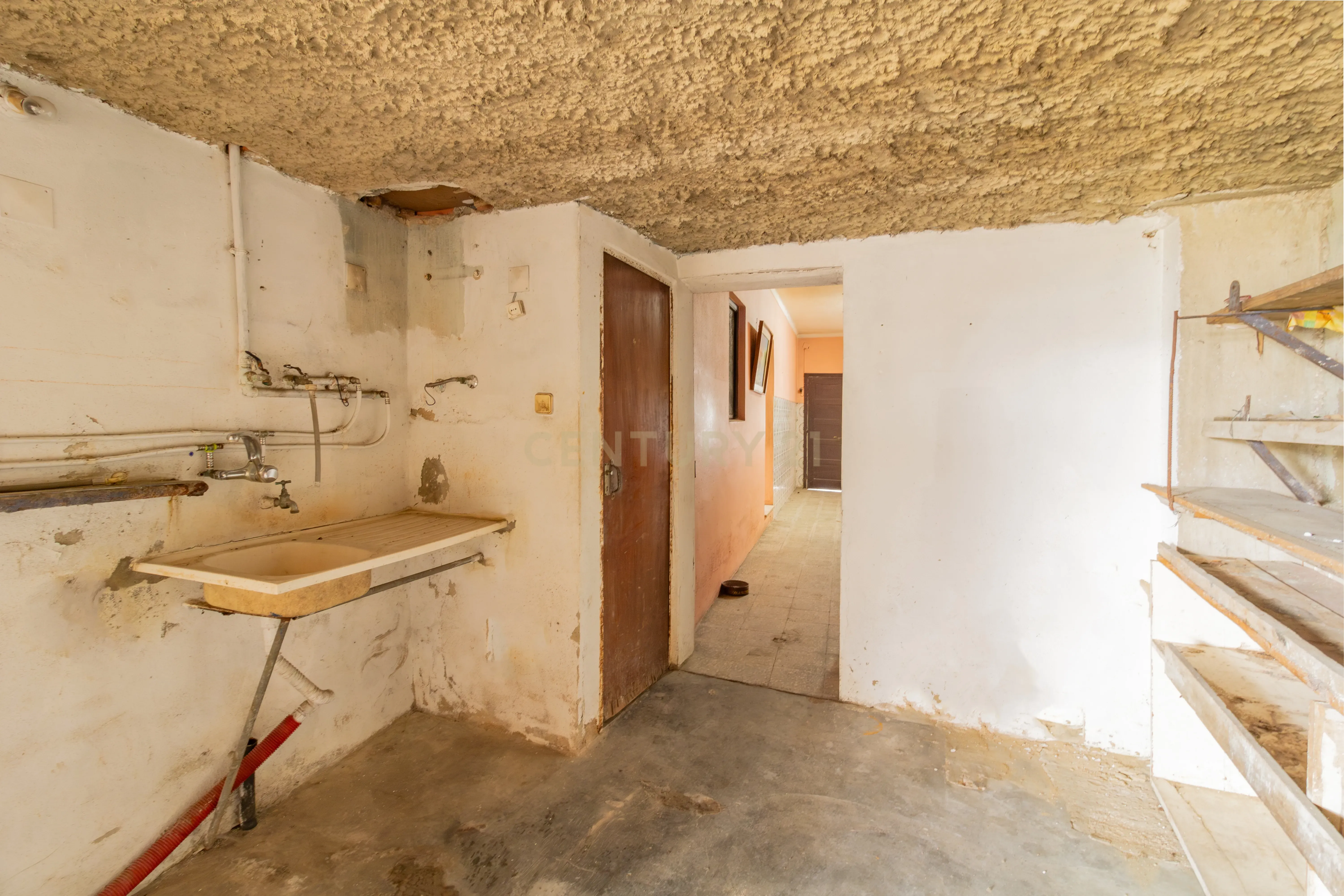 Moradia T3 na Maceira, Leiria - Image 15