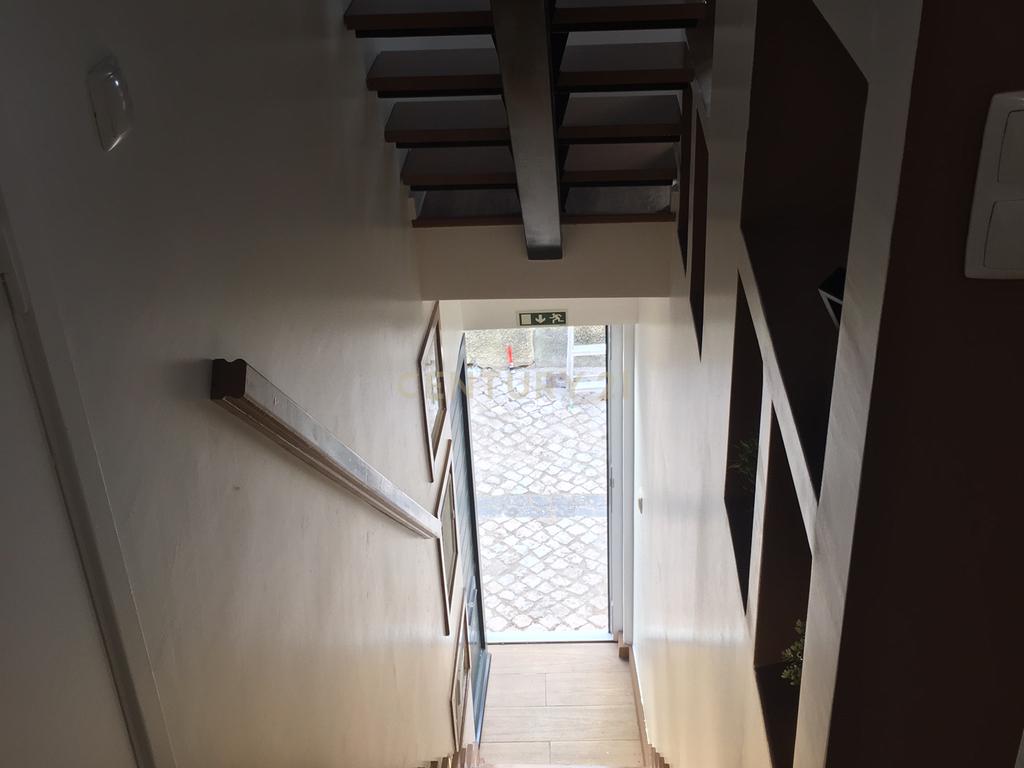 Apartamento com vista Rio no centro da Vila de Alcochete - Image 17