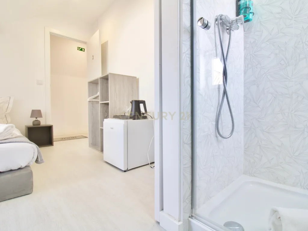 Apartamento Duplex em Alojamento Local - Almada - Image 18