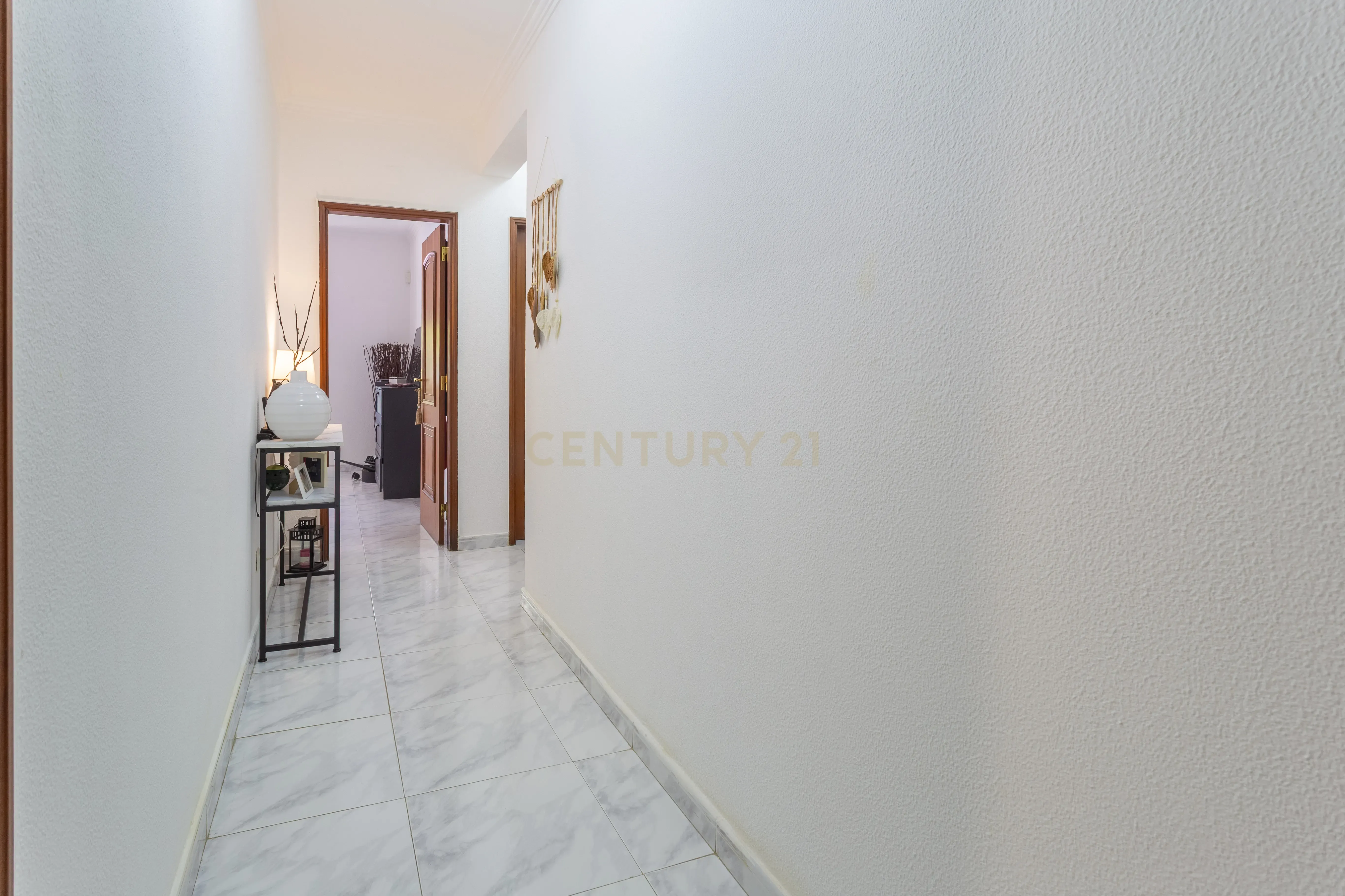 Fotografia 11 de T2 totalmente remodelado | 75 m² | Quinta de Santo António | Costa da Caparica