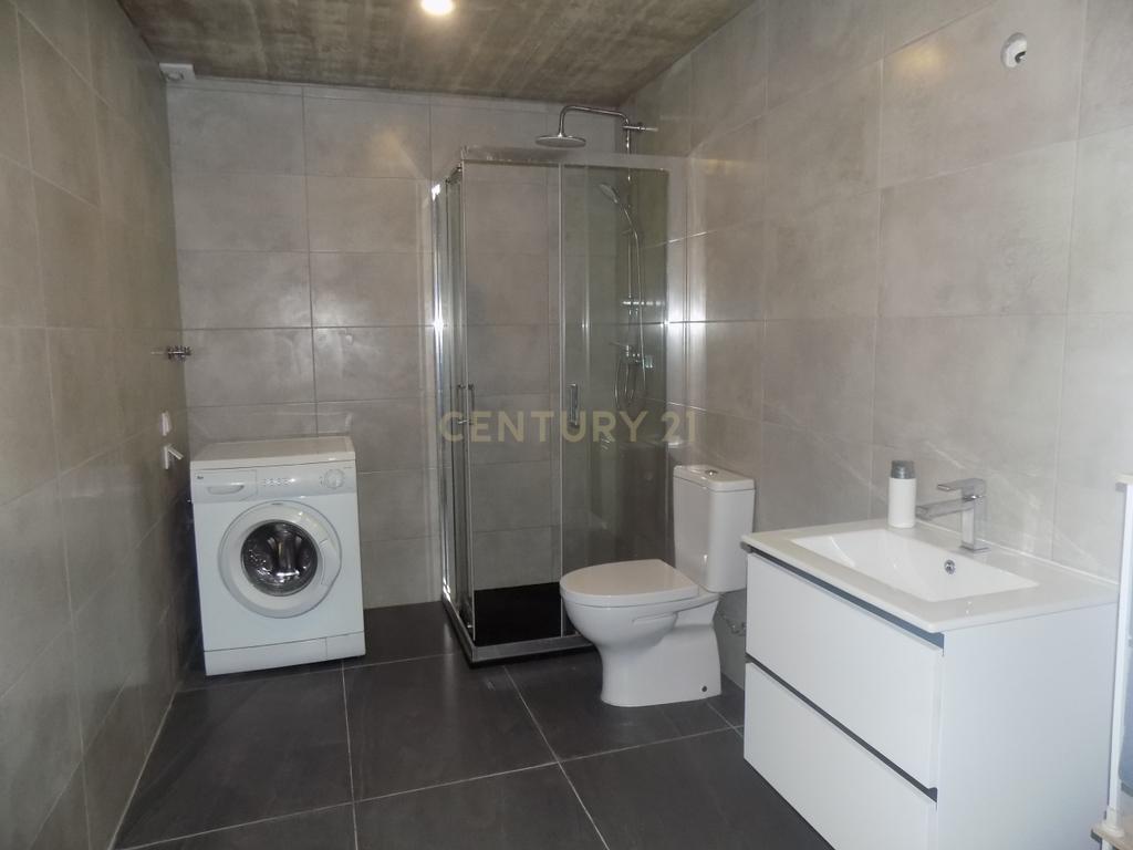 Fantástica  Moradia T3 em Torres Vedras com Jardim e Terraço - Image 23