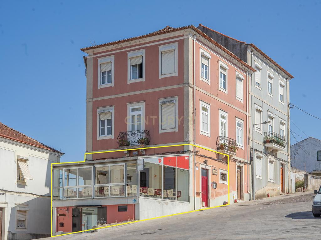 Trespasse de Café‑Bar Junto ao Futuro Hotel 5★ no Mosteiro Novo de Santa Clara – Coimbra - Image 3