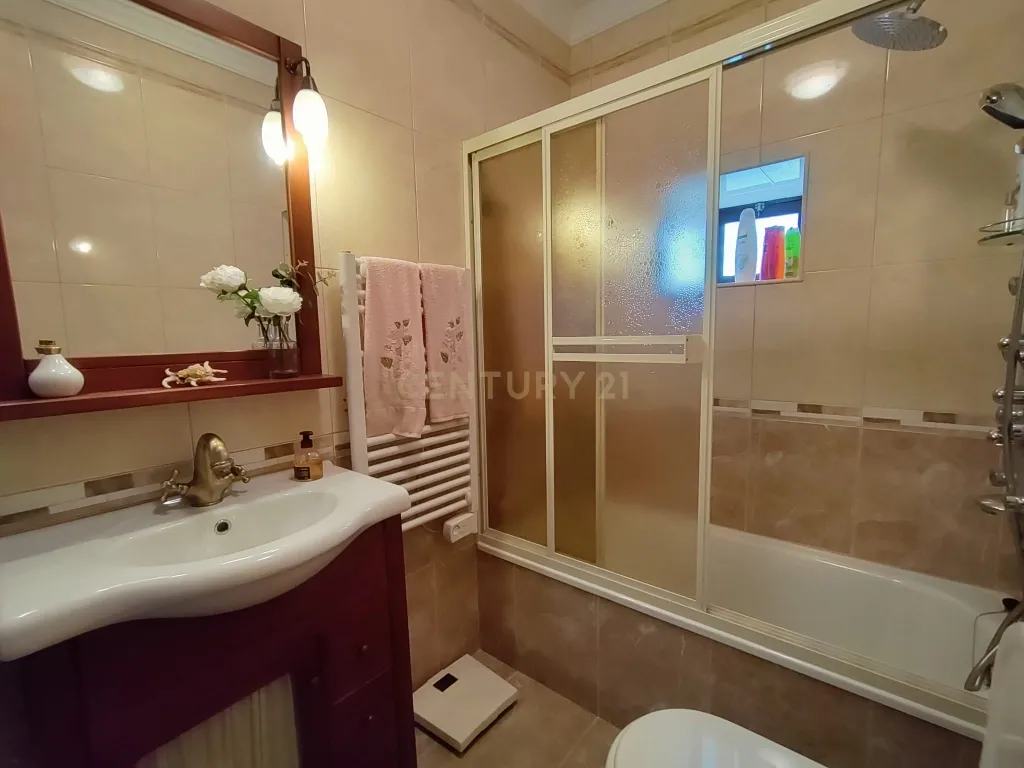 Quinta com ancestral moradia para habitação particular ou turismo de habitação em Felgueiras, Resende, Viseu - Image 36